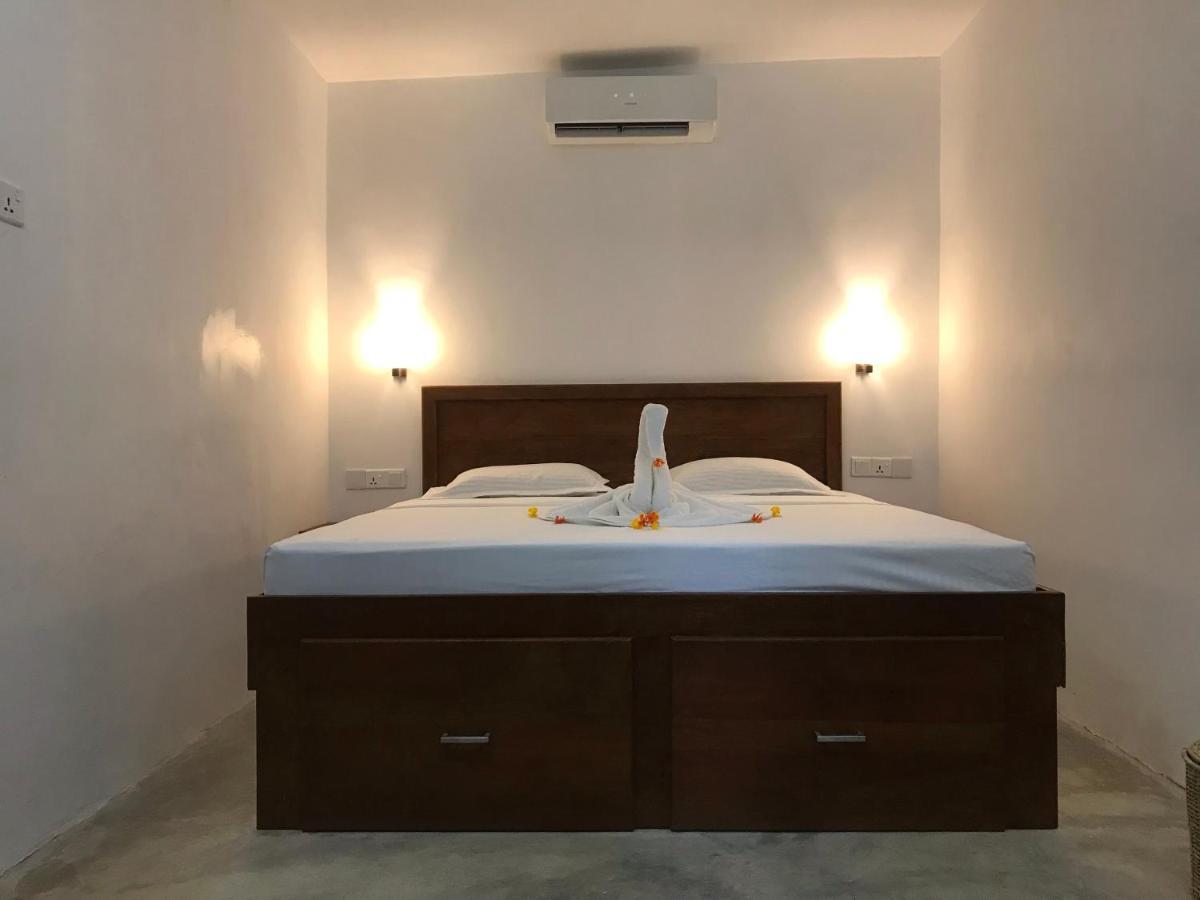 The Loft Hotell Midigama East Eksteriør bilde
